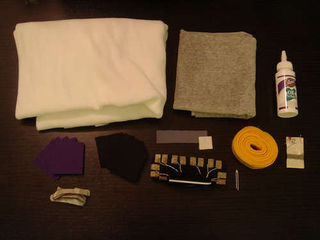 Illustration for article titled Super iPod Pillow is Plusher than Plush, Plays MP3s